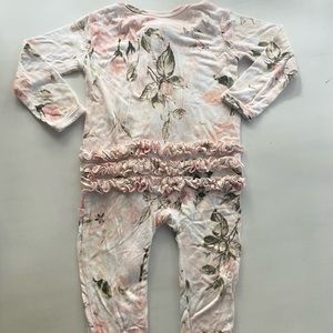 Posh Peanut Ruffle Footie Pink Rose